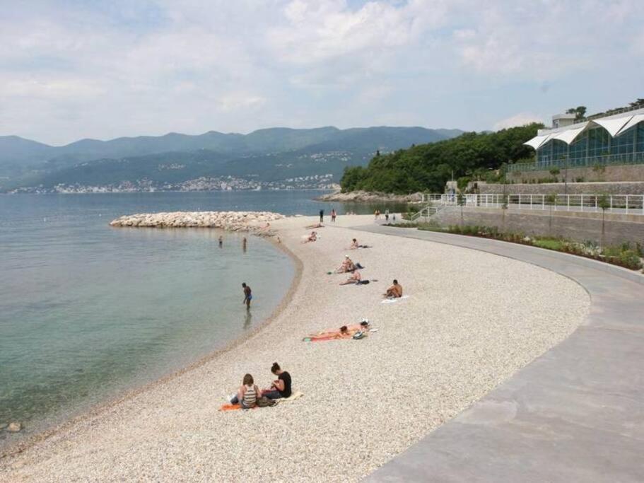 Apartment Mediterranean Garden Rijeka Extérieur photo